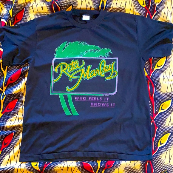 Original and rare Rita Marley T-shirt. Size XL. - Picture 4 of 9